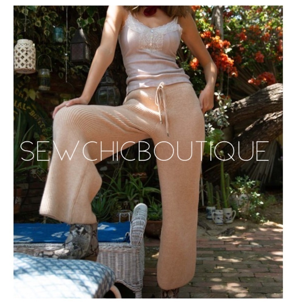 Rib Texture Bell Bottom Knit Pants Beige